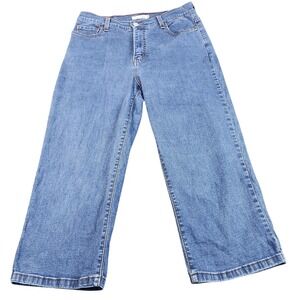 Levis 512 Perfectly Slimming Capri Jeans Womens 10 Blue Medium Wash Mid Rise